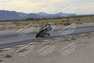 media/Sep-21-2025-Race Pace (Sun) [[98bf33ef95]]/Non Verified/3-Turn 15 Inside (9am)/